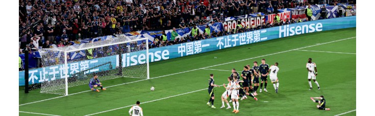  英超首次引入虚拟越位技术  