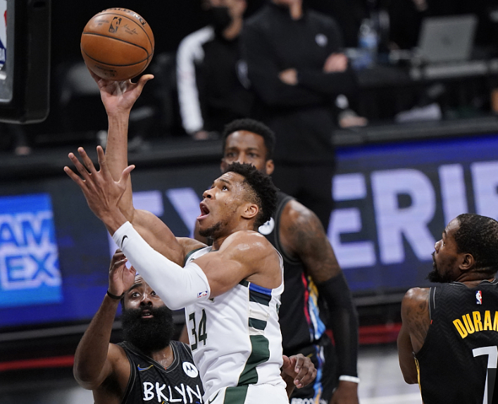  杜兰特关键三分篮网加时险胜公牛止连败