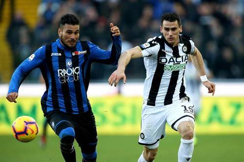  那不勒斯主场力克罗马，冲击欧冠资格添砝码