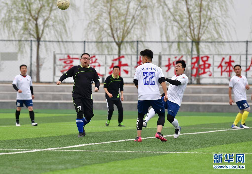  科隆俱乐部启动社区足球发展项目，惠及三百青少年学员  